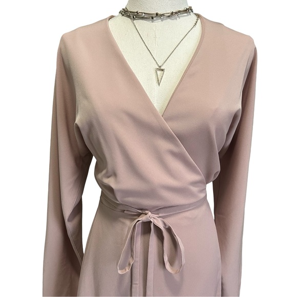 Women's Aritzia Wilfred Josie Luxe Crepe Wrap Dress Size Medium - Picture 8 of 16